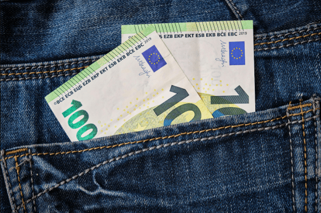 How to verify a £100 Nationwide summer bonus safely without getting scammed