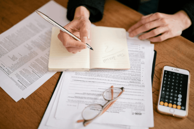 What are the UK tax slabs for 2026