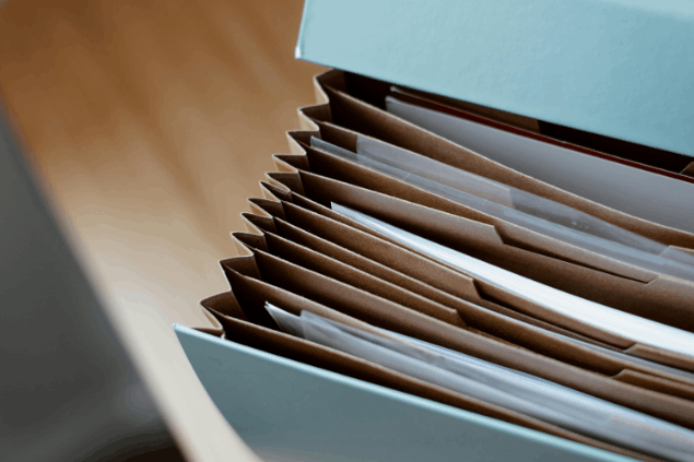 Which documents are required for a UK passport application