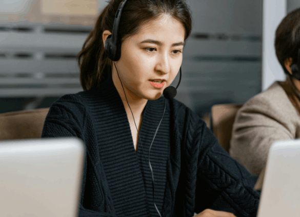 How to speak to a human at HMRC faster