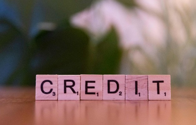 How a Joint Mortgage Affects Credit Scores?
