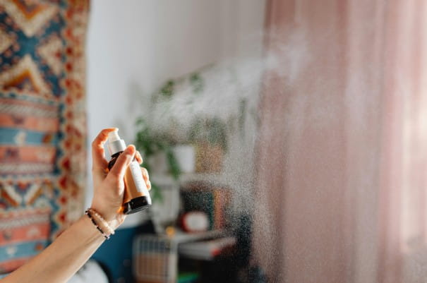 Is pepper spray legal in UK for self-defence?