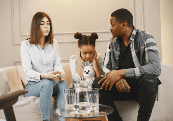 Managing Universal Credit and Benefits as a Sole Resident Parent