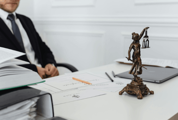 When is a dismissal automatically unfair regardless of service