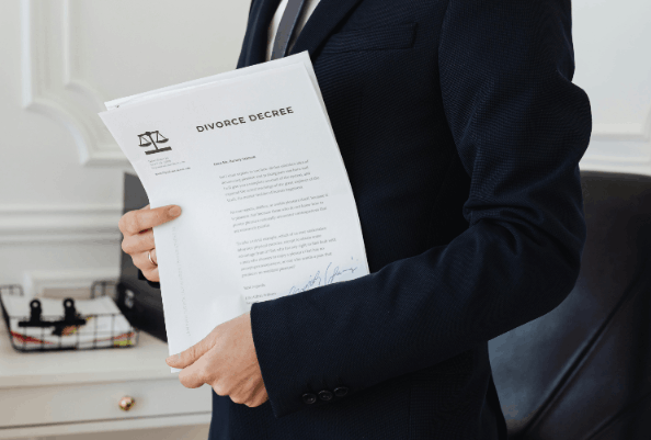 how much does a divorce cost uk