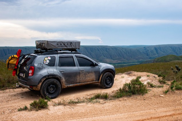 Distribute Weight on Your Roof Rack