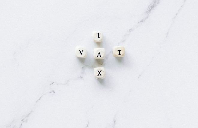 Should a UK Cash Flow Forecast Template Include VAT?