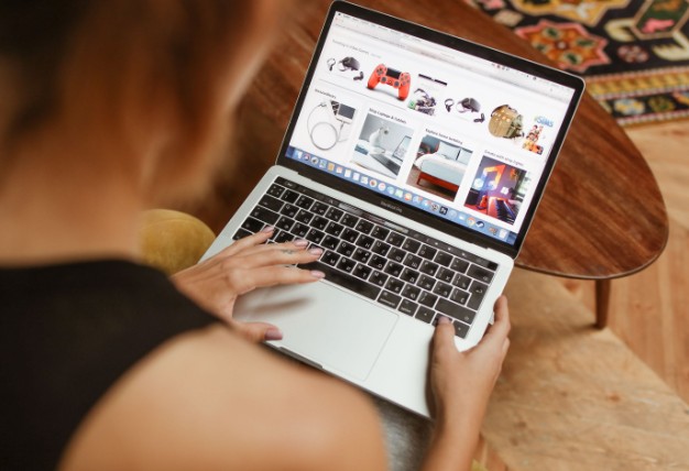 How can you support local businesses online