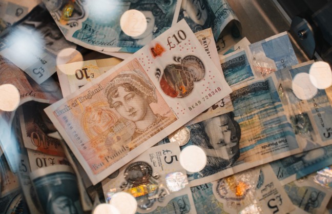Maximum Income to Qualify for Child Benefit