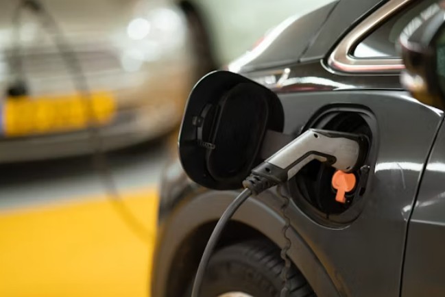 Can SME owners still claim 45p per mile for an electric company car