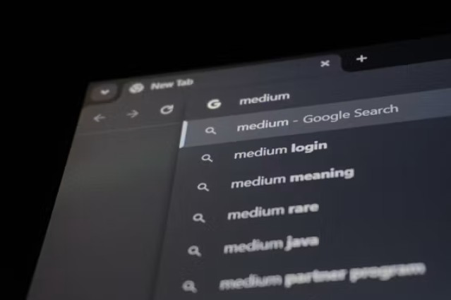 How Do Digital Researchers Use Search Operators to Locate Specific Contributor Portfolios