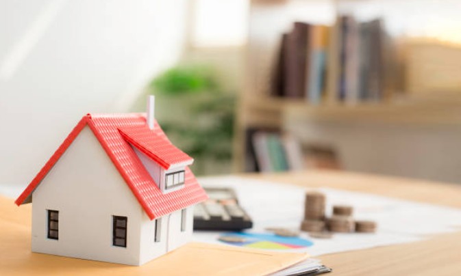 How Does Capital Gains Tax Work on Specific Assets