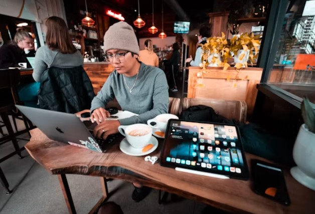 How to Choose the Right Side Hustle for You