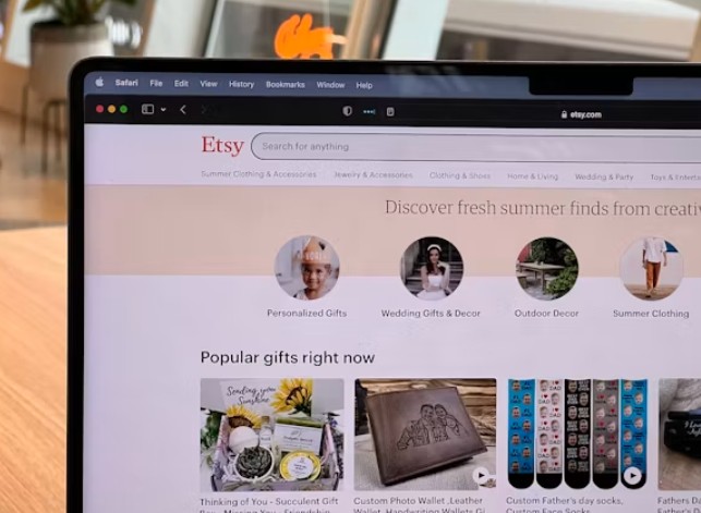 What are the Common pitfalls for new UK Etsy sellers to avoid
