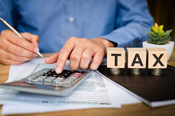 What does a HMRC business tax account let you do