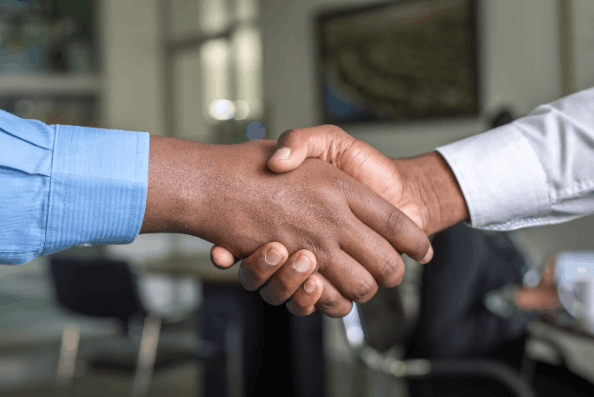 How to Choose a Bookkeeper for Your UK Business